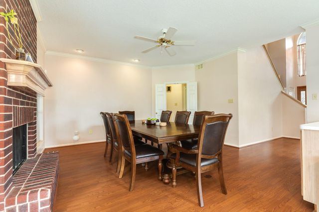 54 Peppermint Court, Lake Jackson, TX 77566