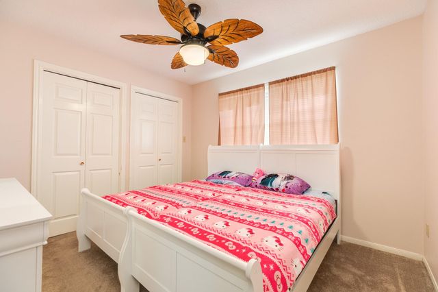 54 Peppermint Court, Lake Jackson, TX 77566