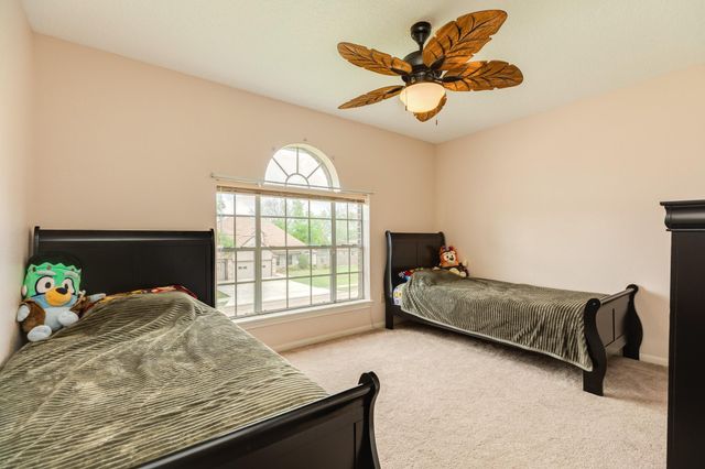 54 Peppermint Court, Lake Jackson, TX 77566