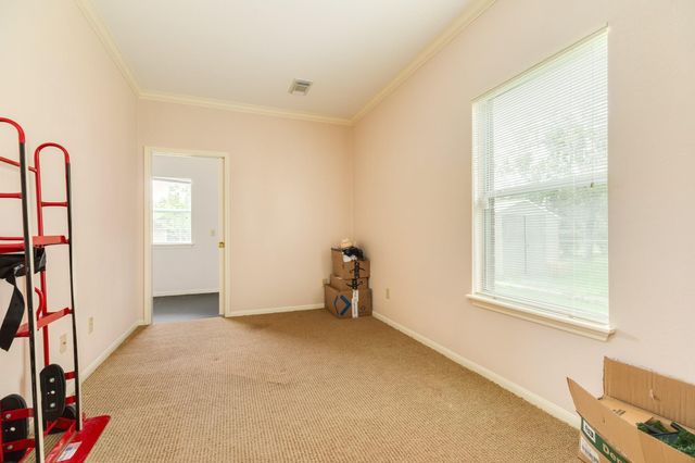 54 Peppermint Court, Lake Jackson, TX 77566