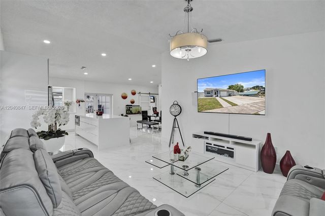 12771 SW 267th St, Homestead, FL 33032