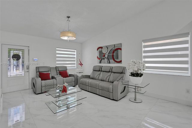 12771 SW 267th St, Homestead, FL 33032