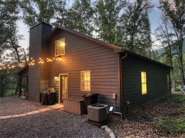 859 Hagin Circle, Ellijay, GA 30536