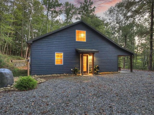 859 Hagin Circle, Ellijay, GA 30536