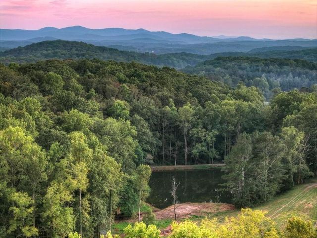 859 Hagin Circle, Ellijay, GA 30536