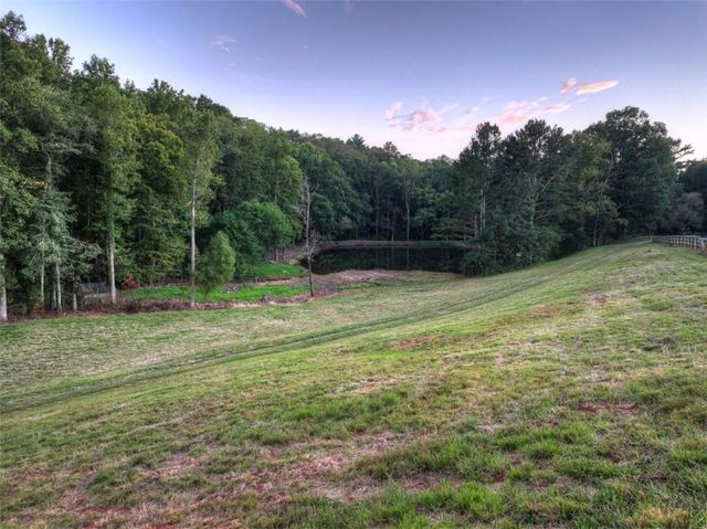 859 Hagin Circle, Ellijay, GA 30536