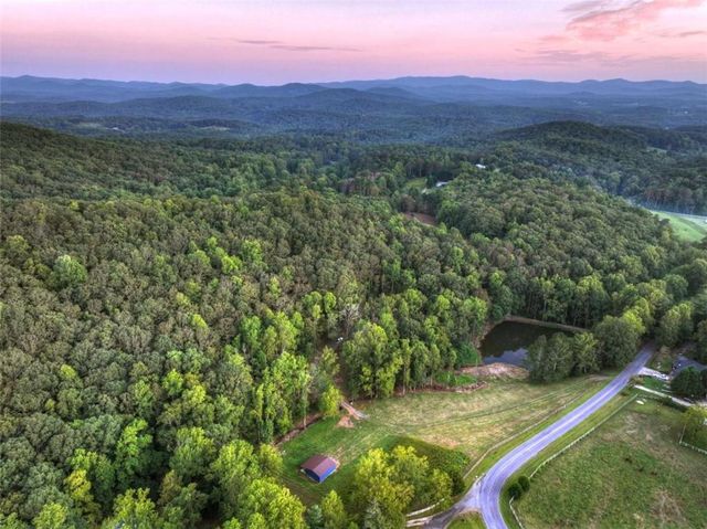 859 Hagin Circle, Ellijay, GA 30536