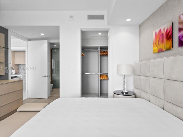 5775 Collins Avenue 405, Miami Beach, FL 33140