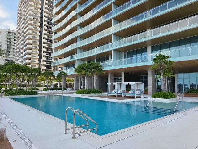 5775 Collins Avenue 405, Miami Beach, FL 33140