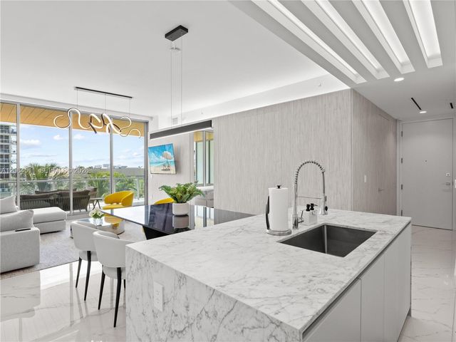 5775 Collins Avenue 405, Miami Beach, FL 33140