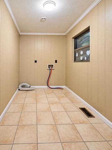 379 Lee Road 0485, Phenix City, AL 36870