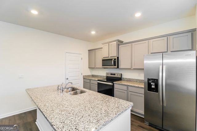 520 Whitman Lane, Stockbridge, GA 30281