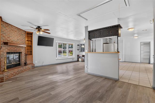 932 NW 1st Street, Oklahoma City, OK 73160