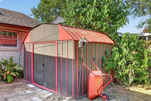 932 NW 1st Street, Oklahoma City, OK 73160