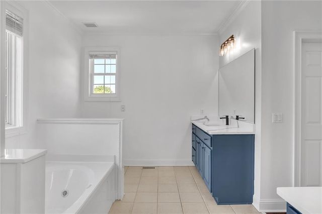 1232 Reece Drive, Hoschton, GA 30548
