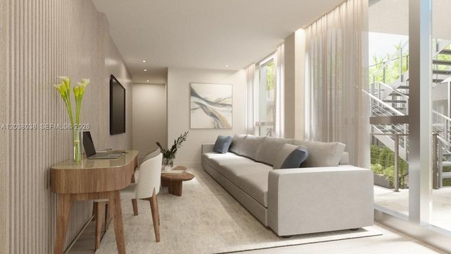 250 Collins Ave 305, Miami Beach, FL 33139