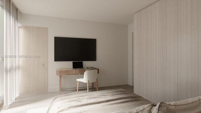 250 Collins Ave 305, Miami Beach, FL 33139