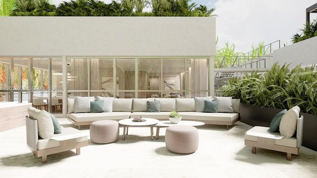 250 Collins Ave 305, Miami Beach, FL 33139