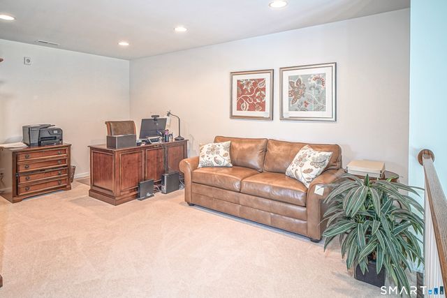 9 Poplar Drive, Prospect, CT 06712