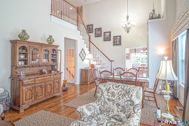 9 Poplar Drive, Prospect, CT 06712