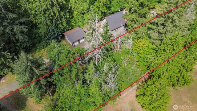 51 E Oakland Bay Drive, Shelton, WA 98584