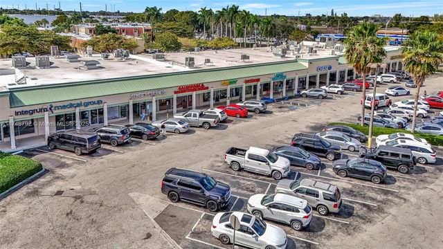 8766 SW 72 St, Miami, FL 33173