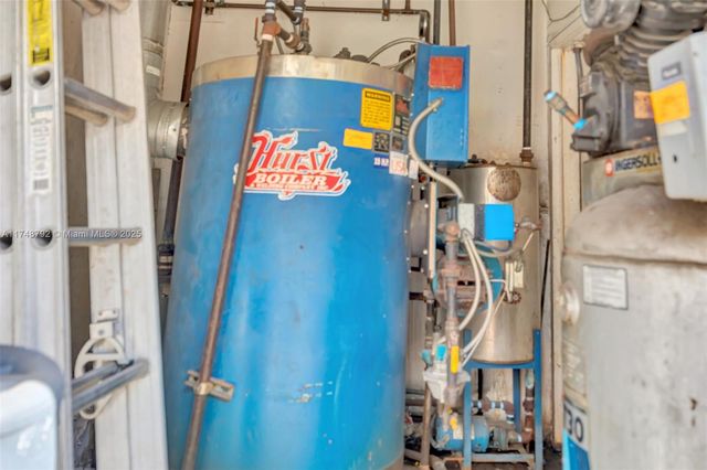 8766 SW 72 St, Miami, FL 33173