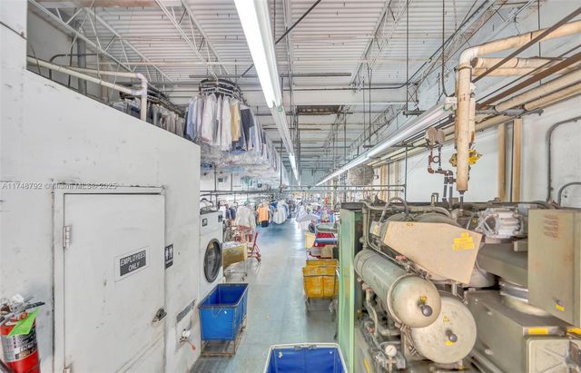 8766 SW 72 St, Miami, FL 33173