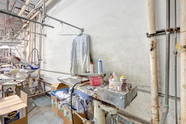 8766 SW 72 St, Miami, FL 33173