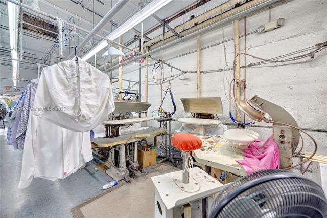 8766 SW 72 St, Miami, FL 33173