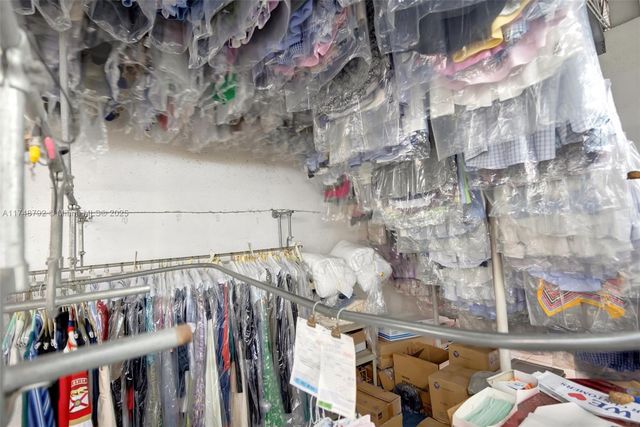 8766 SW 72 St, Miami, FL 33173