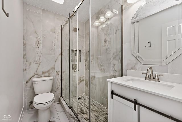 14544 Lynn Avenue, Fishers, IN 46038