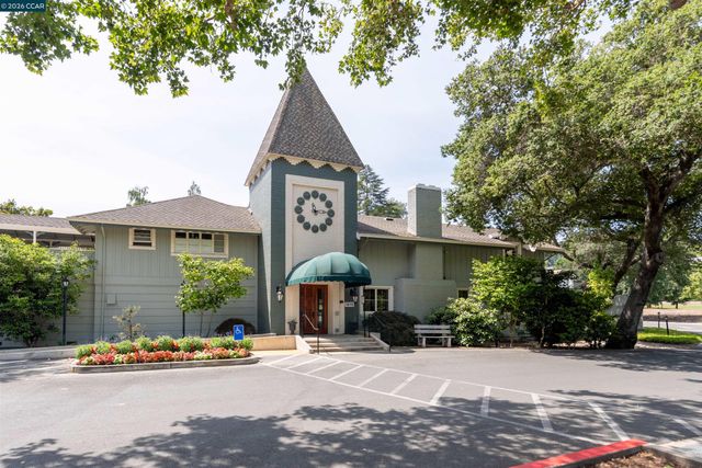 1317 Canyonwood Ct 4, Walnut Creek, CA 94595