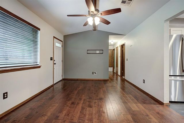 4918 Willowood Way, Norman, OK 73026