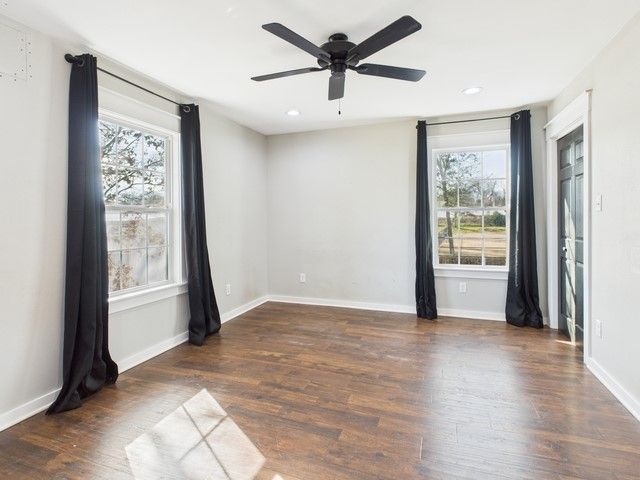 5261 FM 2495, Athens, TX 75752