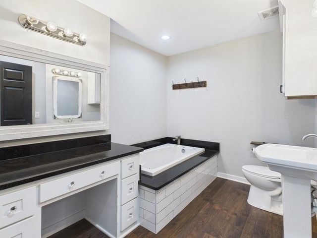 5261 FM 2495, Athens, TX 75752