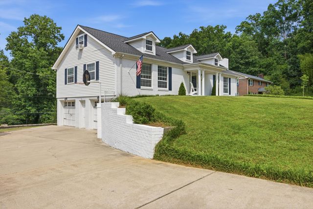109 Pine Cone Lane, Chattanooga, TN 37415