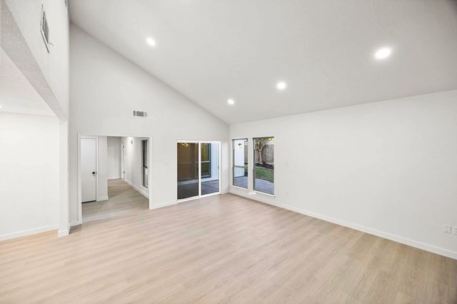 15747 Boulder Oaks Drive, Houston, TX 77084
