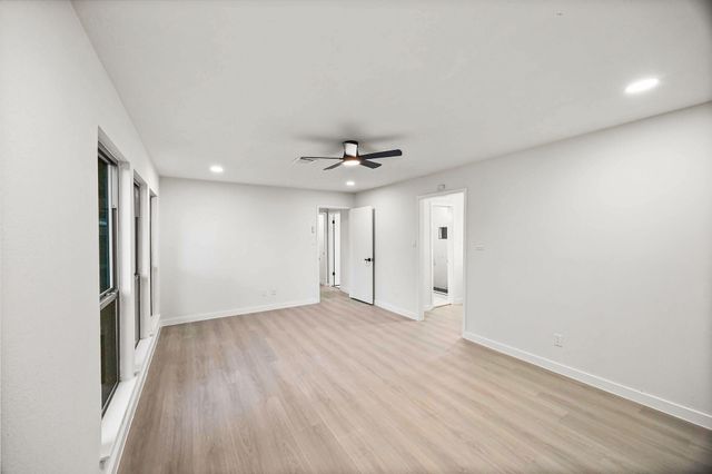 15747 Boulder Oaks Drive, Houston, TX 77084
