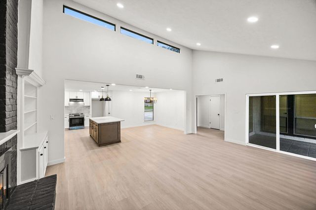 15747 Boulder Oaks Drive, Houston, TX 77084