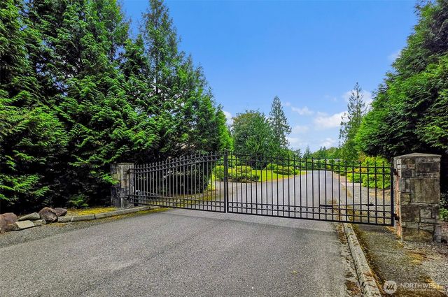 29433 SE 15th Place, Fall City, WA 98024