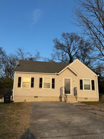 2421 Grover St, Nashville, TN 37207