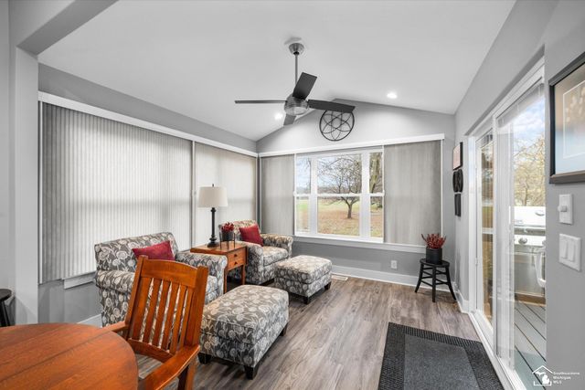 6890 Summerlyn Lakes Drive, Bedford Twp, MI 48144