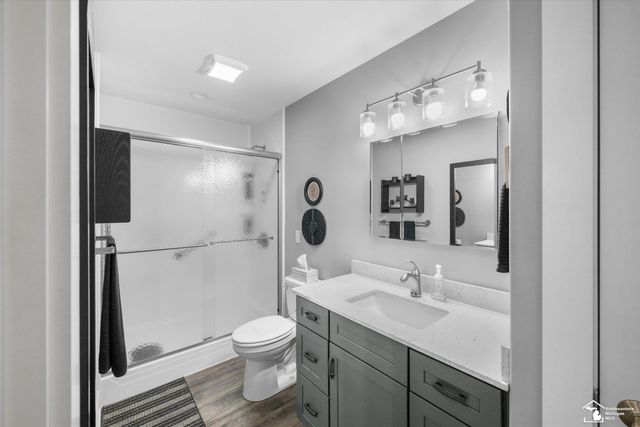 6890 Summerlyn Lakes Drive, Bedford Twp, MI 48144