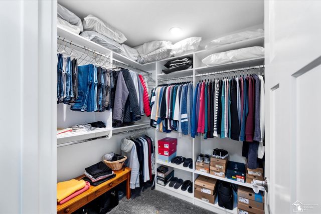 6890 Summerlyn Lakes Drive, Bedford Twp, MI 48144