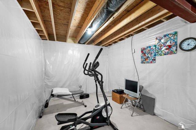 6890 Summerlyn Lakes Drive, Bedford Twp, MI 48144