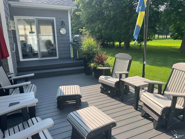 6890 Summerlyn Lakes Drive, Bedford Twp, MI 48144