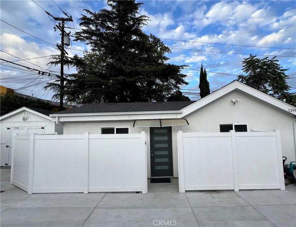 1298 N Dominion, Pasadena, CA 91104