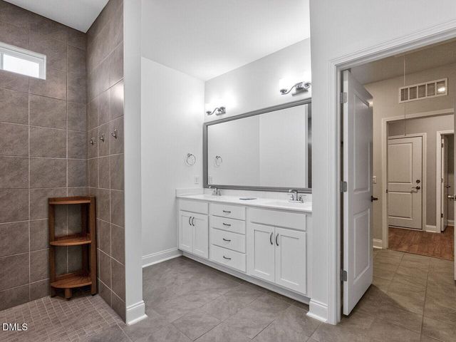 67 Blue Spruce Circle, Clayton, NC 27527