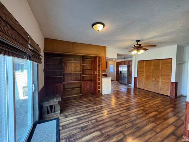 512 E 8th Street, Rochester, IN 46975